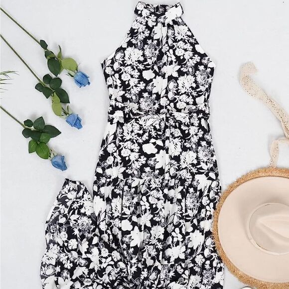 Sleeveless Halter Floral Print Dress - Picture 4 of 4